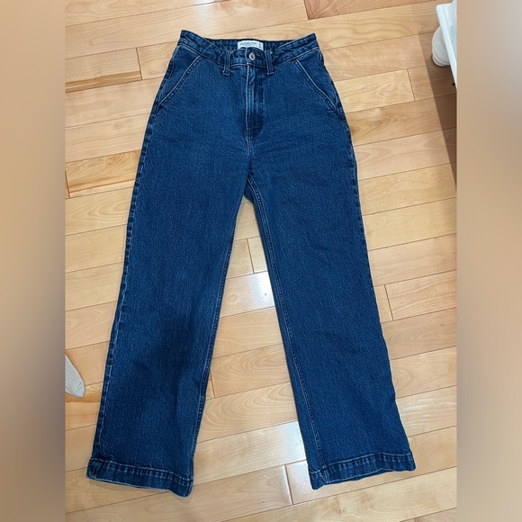 Abercrombie curve love high rise 90s relaxed jean - Picture 7 of 10